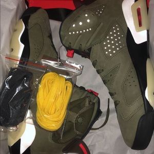 Travis Scott 6s
